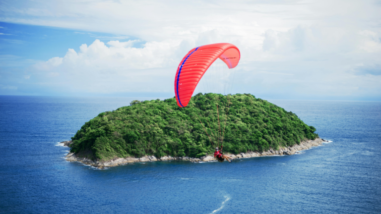 How To Travel From Bangkok to Phuket